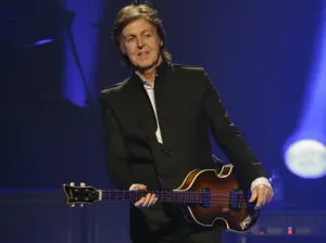 Cuando era niño fui racista sin siquiera saberlo: Paul McCartney