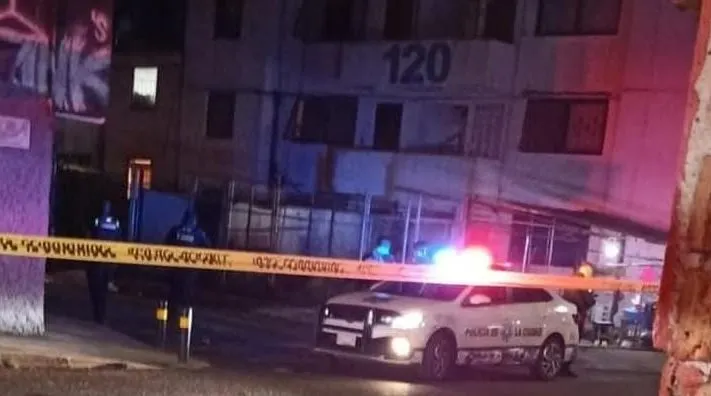 Ejecutan a hijos de “La Loba” frente a taquería en la colonia Solidaridad