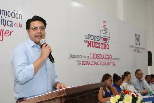 PAN rebasó su meta de refrendo de militantes en Puebla