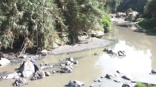 PC Estatal coordina limpieza en canal del Río Alseseca en Nealtican