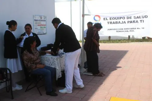 La FGE realizó la primera Jornada de Salud en Tehuacán