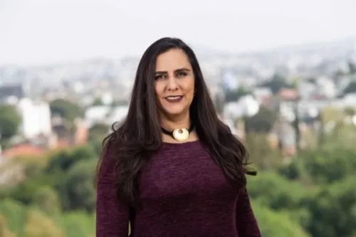 La partida de Karen Berlanga al Issstep y los nuevos canales BUAP