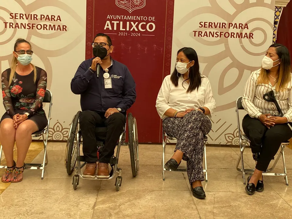 Ariadna Ayala firma Convenio de Colaboración con el Instituto de la Discapacidad del Estado de Puebla