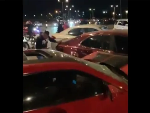 Pierde control de vehículo en ‘arrancones’ y arrolla a espectadores