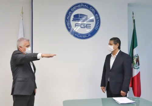 Gilberto Higuera tomó protesta al nuevo Director General del INCIFO