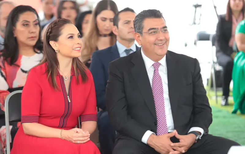 Celebra SEDIF a quinceañeras de Casa del Adolescente