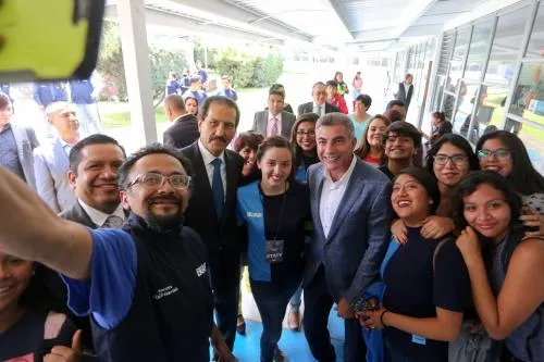 Tony Gali y Alfonso Esparza inauguran la preparatoria Lázaro Cárdenas