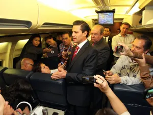 Peña Nieto visita España en pleno proceso de renovación monárquica