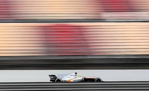 Checo Pérez quedó séptimo en la pretemporada de Fórmula Uno