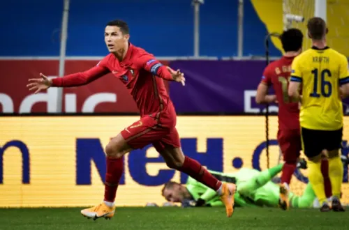 Cristiano Ronaldo da la victoria a Portugal y marca el gol número 100 con su selección