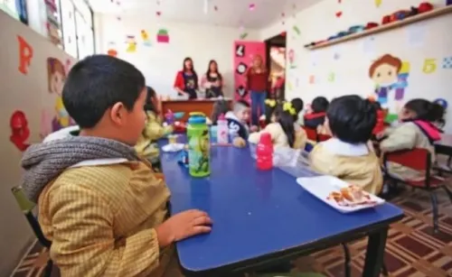 Jueces de Puebla protegen a Estancias Infantiles y obligan a AMLO a entregar recursos