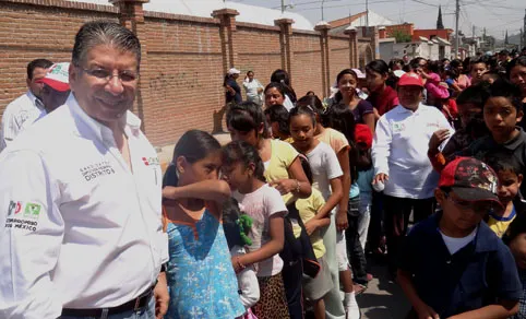 Enrique Doger ofrece legislar para crear condiciones para nuevas empresas