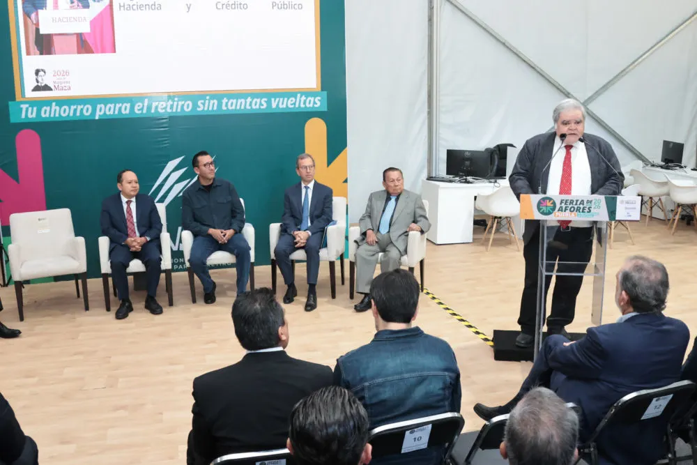 Afores administran recursos equivalentes al 24% del PIB nacional: SHCP