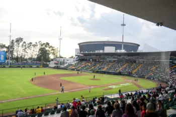 Gobierno estatal podría asumir la operación de estacionamientos de los estadios Cuauhtémoc y Hermanos Serdán