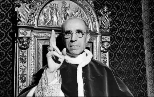 El Papa anuncia apertura de archivos del Vaticano sobre Pío XII