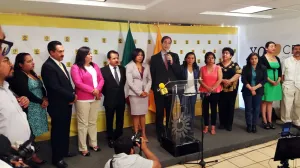 Presentan formalmente a Roxana Luna como candidata PRD a la mini