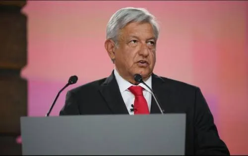 Las Razones de AMLO para Hacer lo que Hizo en el Debate