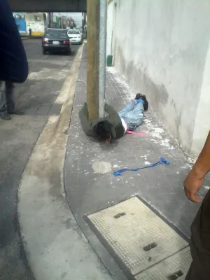 VIDEO Por intento de violación casi lo linchan en la 20 de Nov.