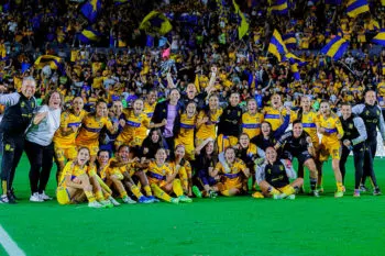 Tigres Femenil derrota 1-0 a Rayadas y disputará la Final ante el América