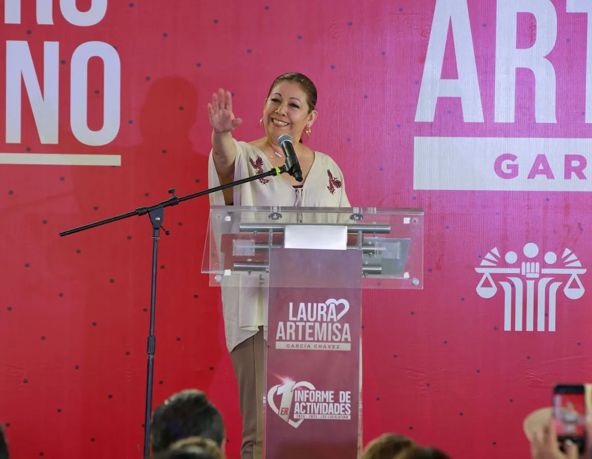congreso-pue-laura-artemisa-garcia-encuentros-ciudadanos