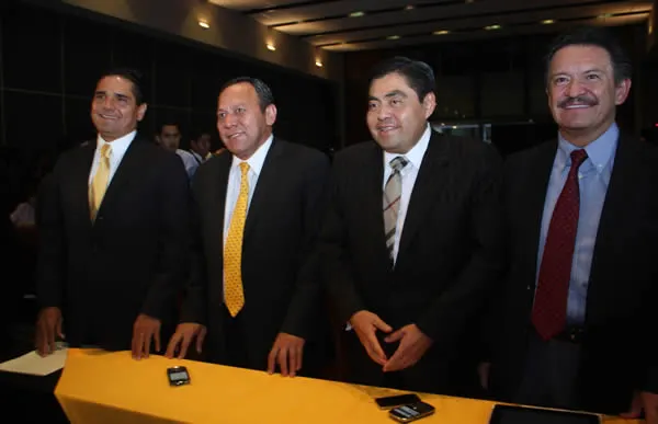 Barbosa anuncia ser aliado de Moreno Valle en el Senado