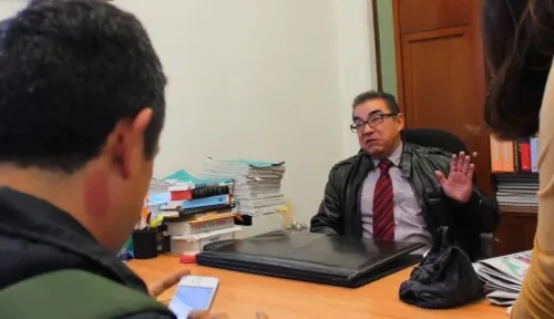 Judicatura separa del cargo a Alejandro León Flores, el “Juez sin título”