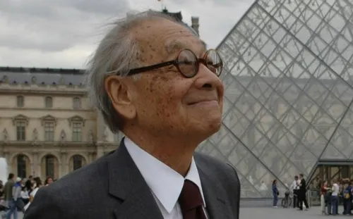 Muere el arquitecto Ieoh Ming, autor de la pirámide del Museo del Louvre en París