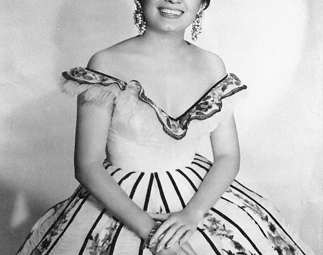 Lola_Beltrán