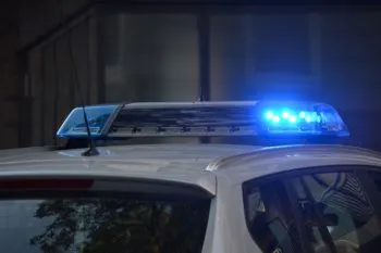Motociclista detenido por intoxicación y daños a vehículo en Atlixco