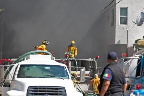 Controlan incendio en fábrica de aceites de Tlaxcalancingo