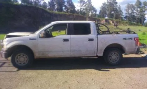Policías y Militares se enfrentan con al menos cien sicarios en Madera, Chihuahua