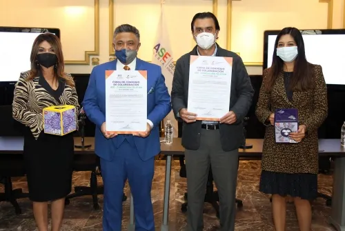 Voluntariado de la ASE firma convenio con el CRIT