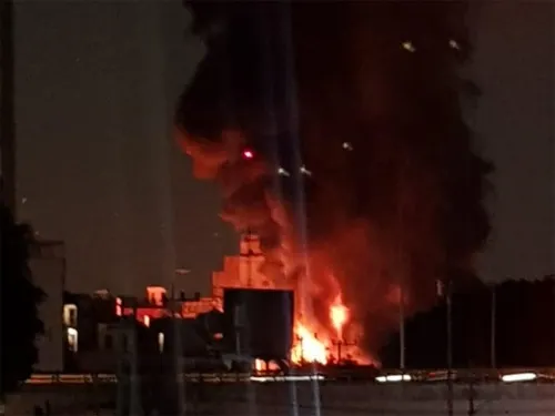 Se incendia subestación de la CFE en la alcaldía Benito Juárez; evacuan a 200 habitantes