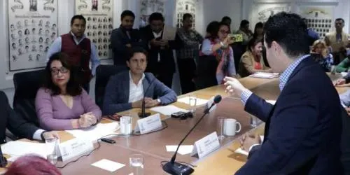 Mimiquis en el Congreso