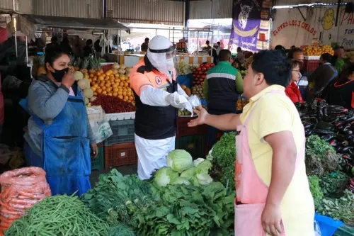 Prevalece en mercados de Huejotzingo estrategia de mitigación frente al COVID-19