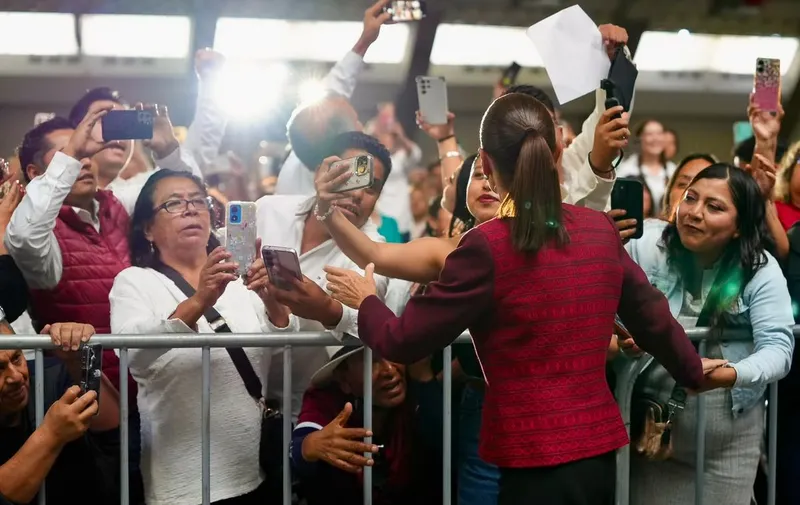 sheinbaum-asamblea-informativa-centro-expositor-pue