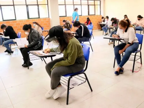 Abre SEP 124 mil espacios educativos con programa Rechazo Cero