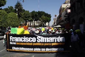 Por enésima vez, habitantes de Ocoyucan piden destitución de alcalde