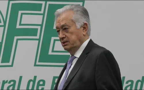 Función Pública inicia investigación por bienes de Manuel Bartlett