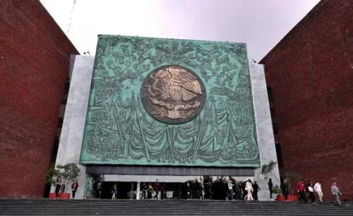 Reforma educativa será dictaminada este martes por la mañana