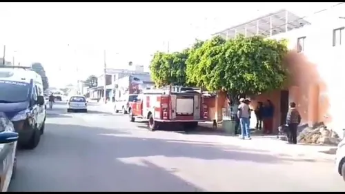 Encuentran cuerpo de masculino colgado en la regadera de los baños San Miguel