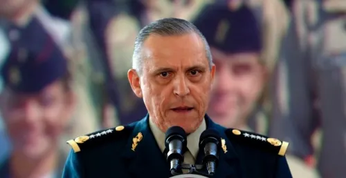 Audiencia de Cienfuegos dura sólo 6 minutos; seguirá en custodia hasta sesión del martes