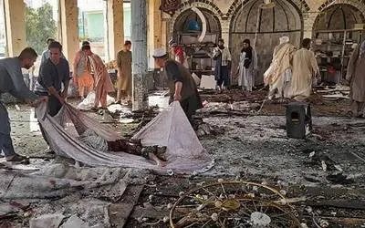 Explosión contra mezquita en Kabul deja decenas de víctimas mortales