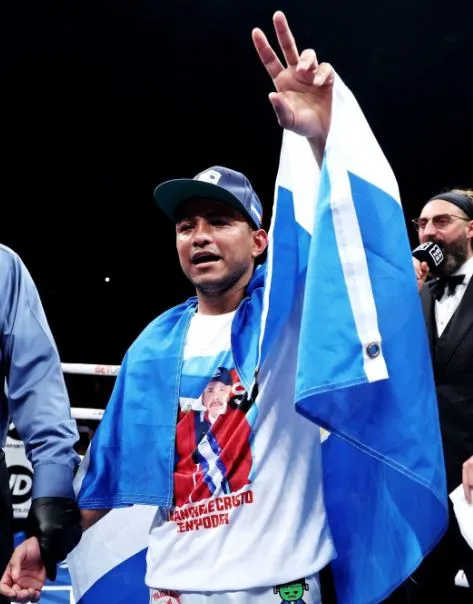 El ‘Chocolatito’ González derrotó en un espectacular combate a ‘Rey’ Martínez