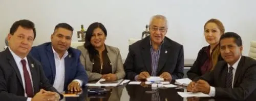 Gobernador Guillermo Pacheco sostuvo reunión con diputados de Morena