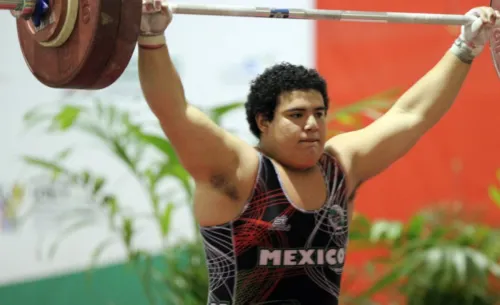 Josué Saíd Medina gana bronce para México en levantamiento de pesas en JCC