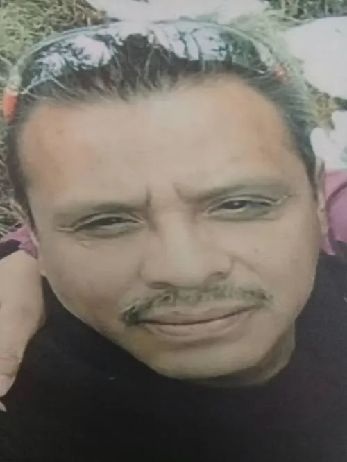 Servicio social para localizar a  Israel Cruz García