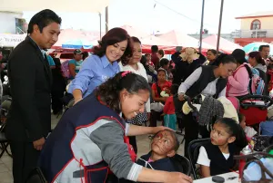 Dinorah López de Gali une a las familias poblanas con Cine DIF