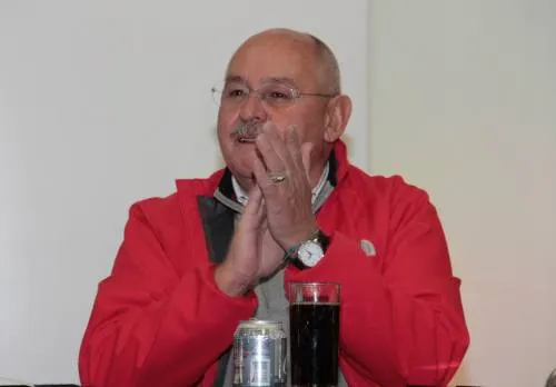 Nuevas generaciones pueden transformar el país: Benito Taibo
