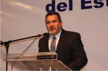 Pedro Guerrero rinde segundo informe en Tlatlauquitepec